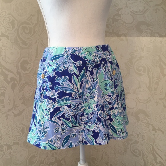 Lilly Pulitzer Pants - Lilly Pulitzer Madison Skort Koalafications Small